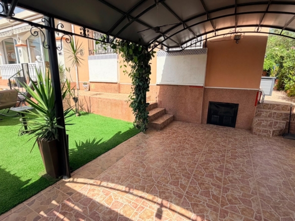 Detached Villa in Los Montesinos (Ref: BCT-ANKE)
