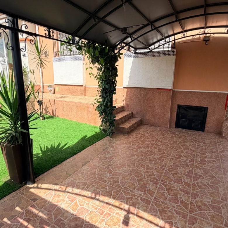 Detached Villa in Los Montesinos (Ref: BCT-ANKE)