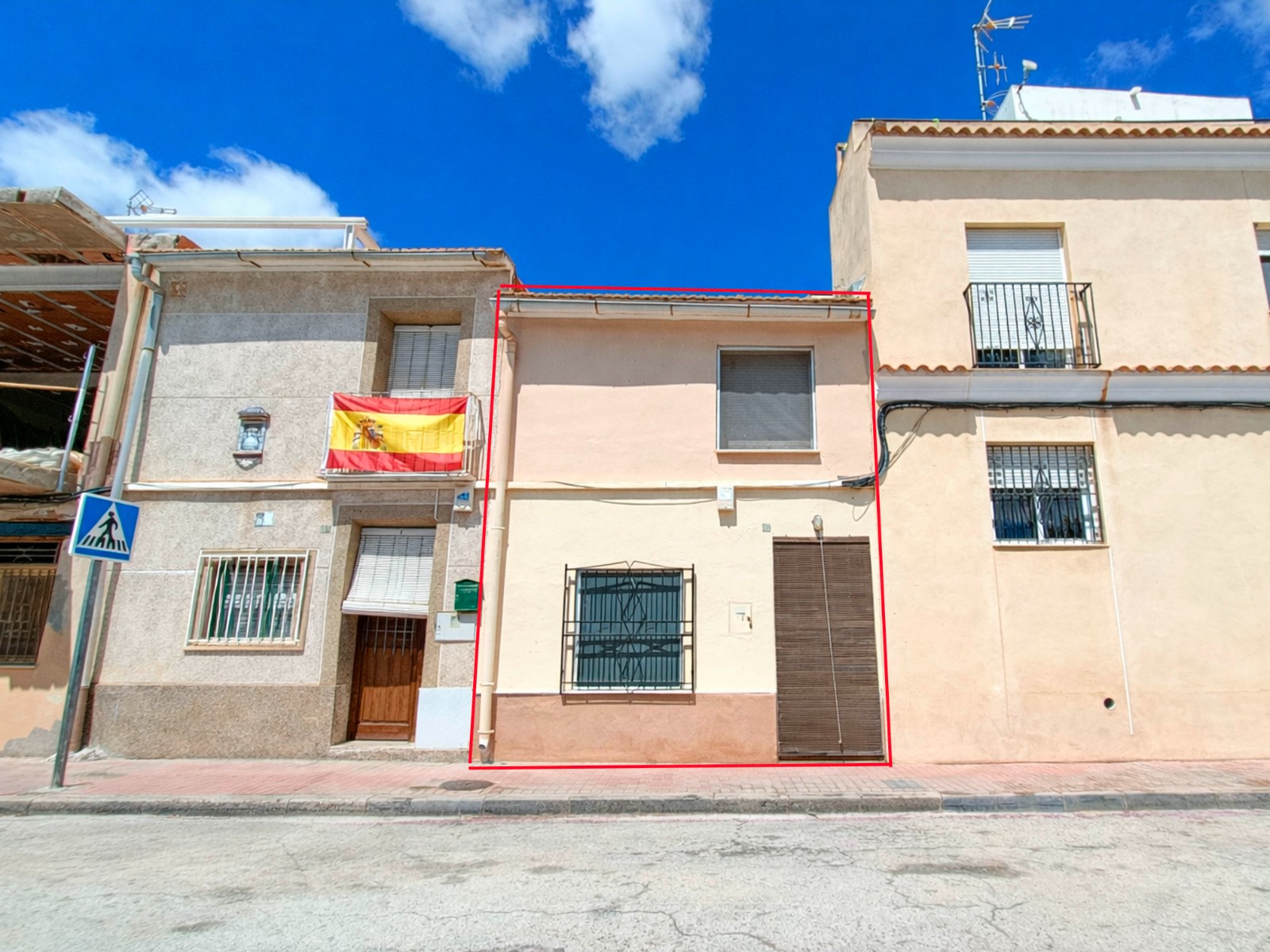 Townhouse in Hondón de los Frailes (Ref: AM-HFMART)