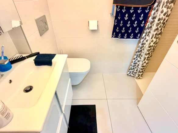Apartment / Flat in Orihuela Costa (Ref: BC-ERWA)
