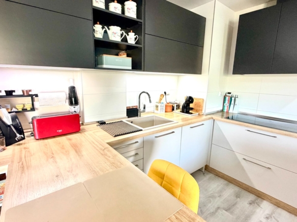 Apartment / Flat in Orihuela Costa (Ref: BC-ERWA)