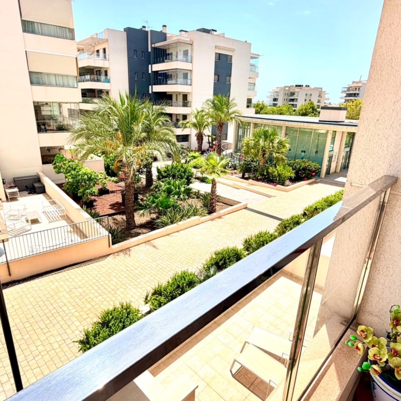 Apartment / Flat in Orihuela Costa (Ref: BC-ERWA)