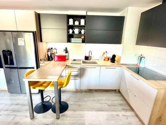 Apartment / Flat in Orihuela Costa (Ref: BC-ERWA)