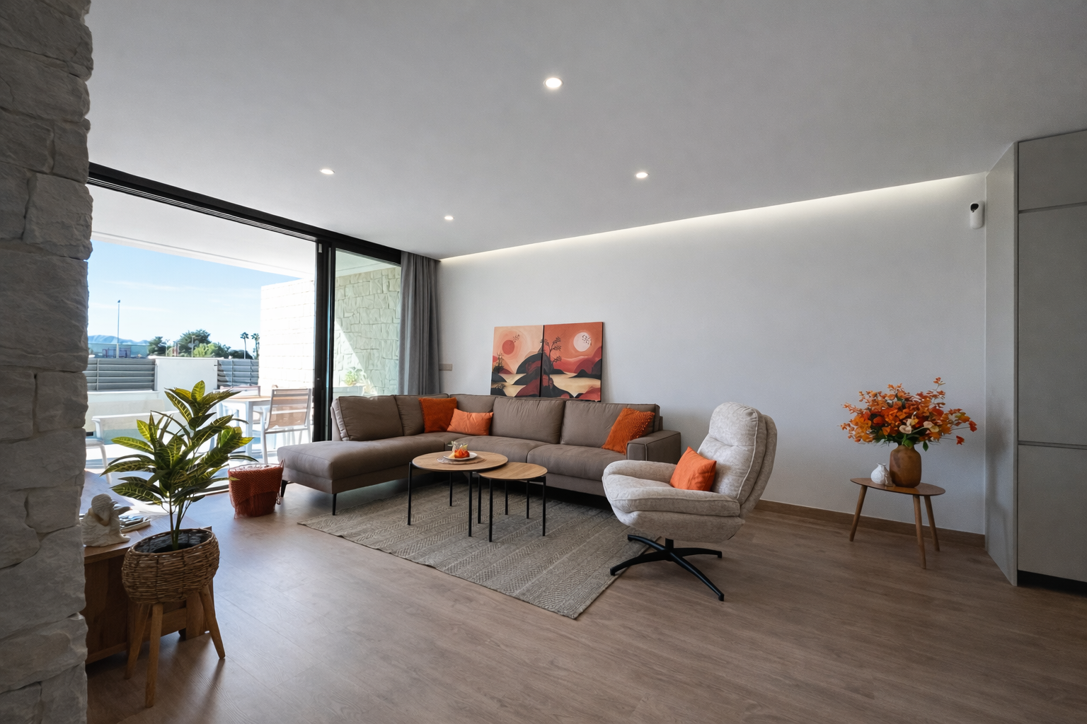 2. Town house in Dolores (Ref: SOLYANZA@CL75)