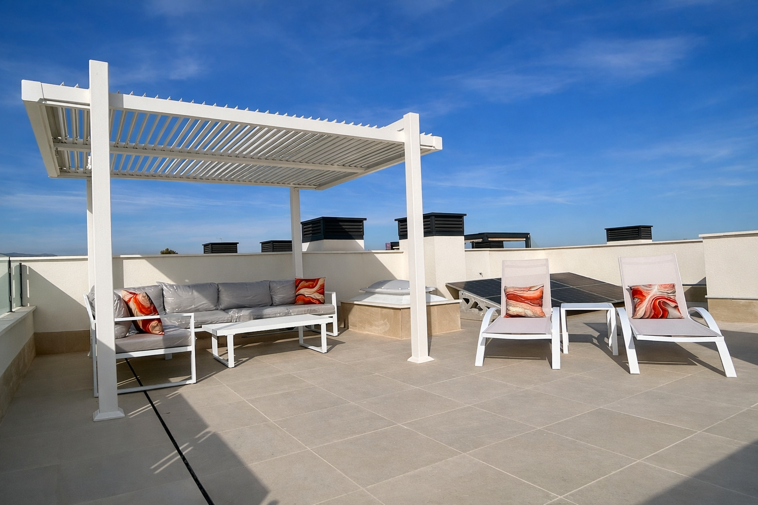 2. Town house in Dolores (Ref: SOLYANZA@CL75)