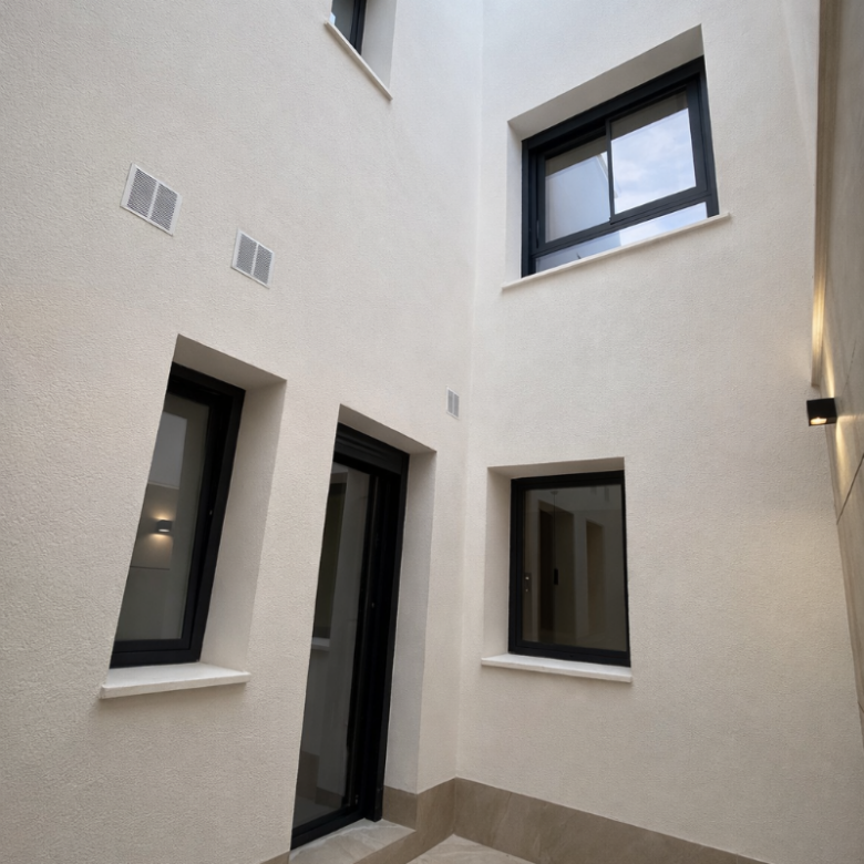 2. Town house in Dolores (Ref: SOLYANZA@CL75)