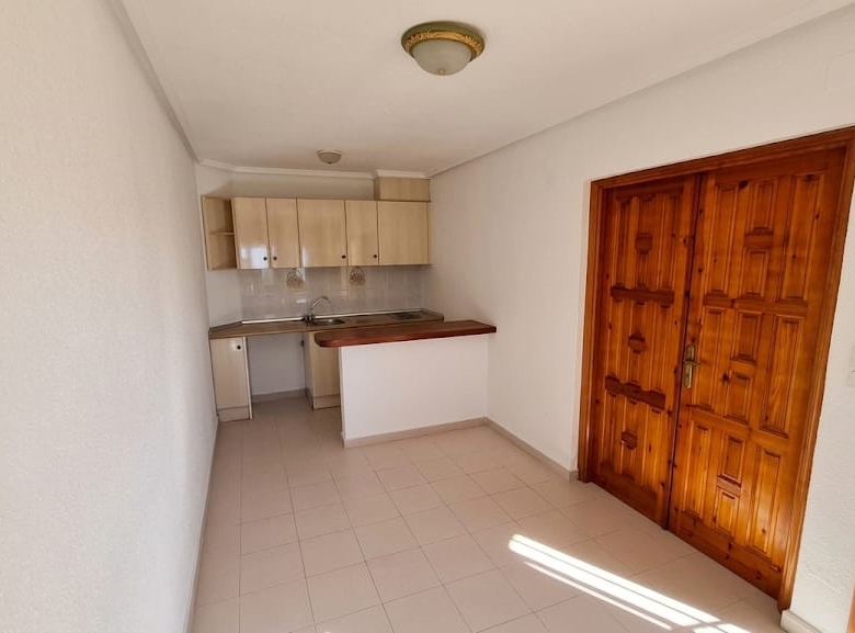 Apartment in Alicante (Ref: DLF145)