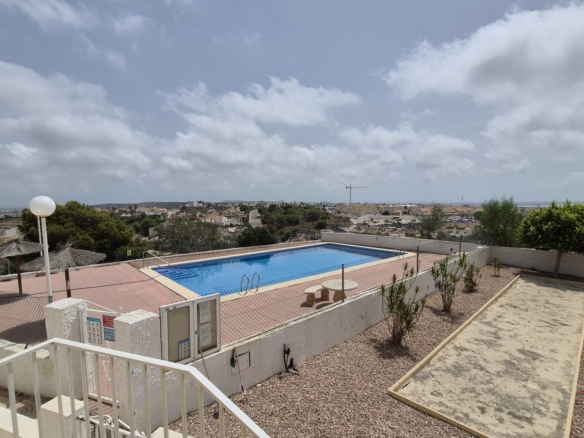 Apartment in Alicante (Ref: DLF145)