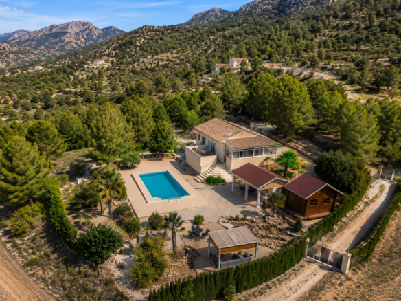 Villa Detached in La Zarza (Ref: SOLYANZA@PB615)