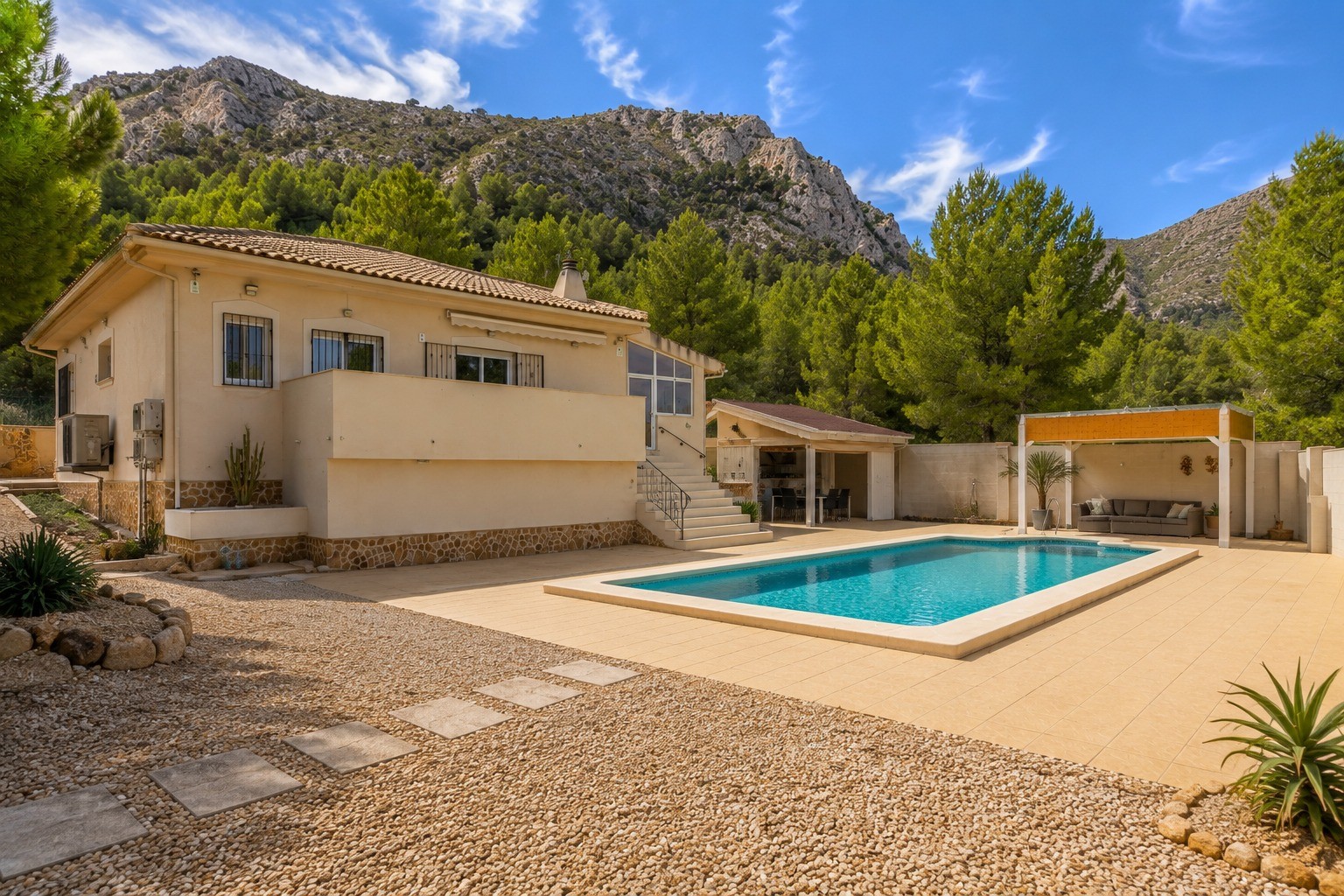 villa in La Zarza (Ref: SOLYANZA@PB615)