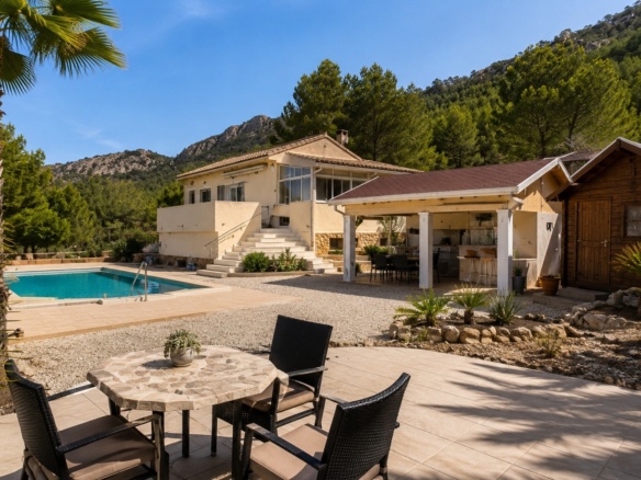 Villa Detached in La Zarza (Ref: SOLYANZA@PB615)