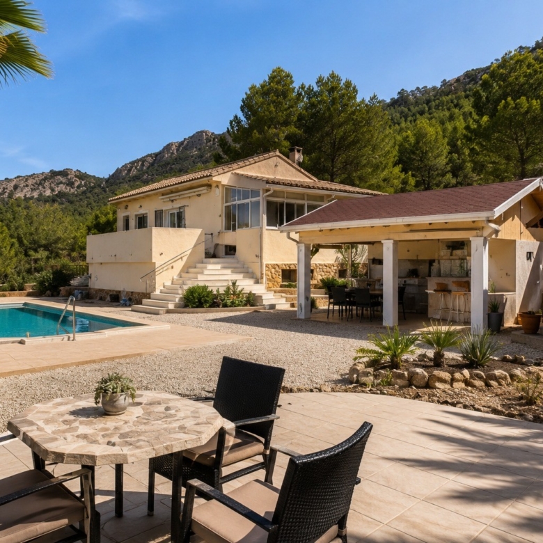Villa Detached in La Zarza (Ref: SOLYANZA@PB615)