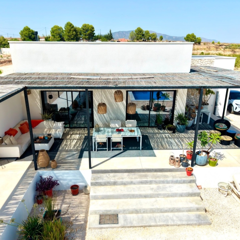 Detached Villa in Pinoso (Ref: BC-VEJO)
