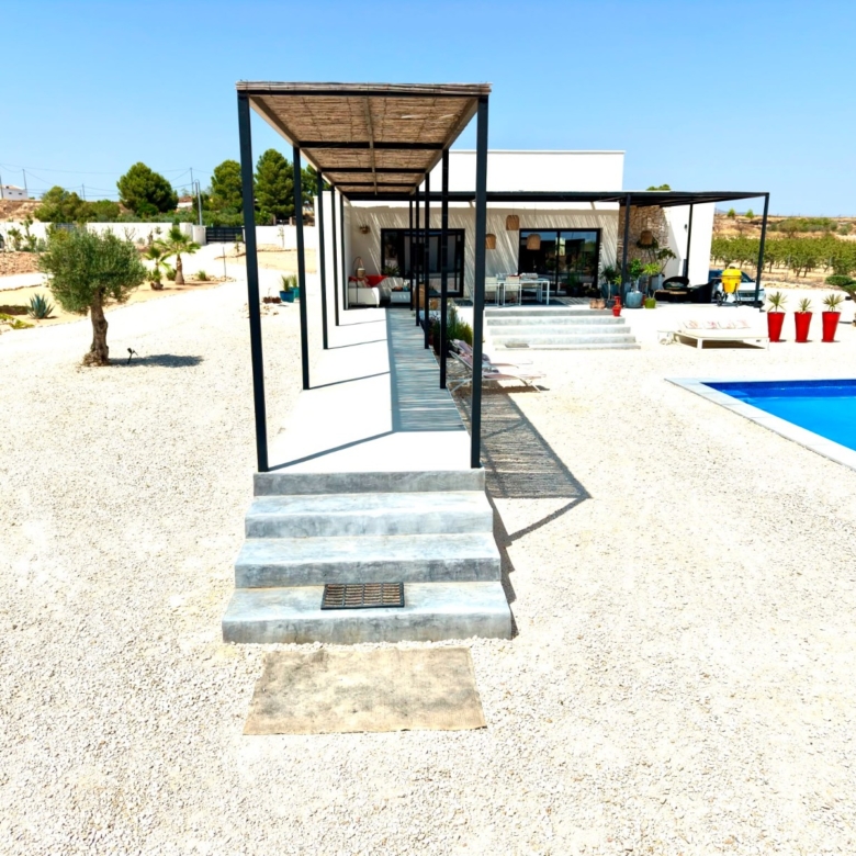 Detached Villa in Pinoso (Ref: BC-VEJO)