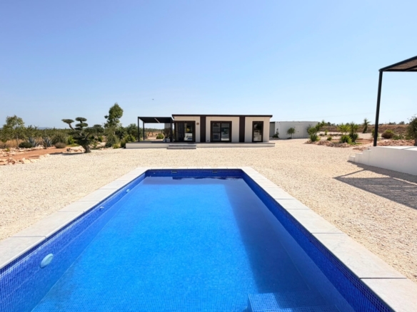 Detached Villa in Pinoso (Ref: BC-VEJO)
