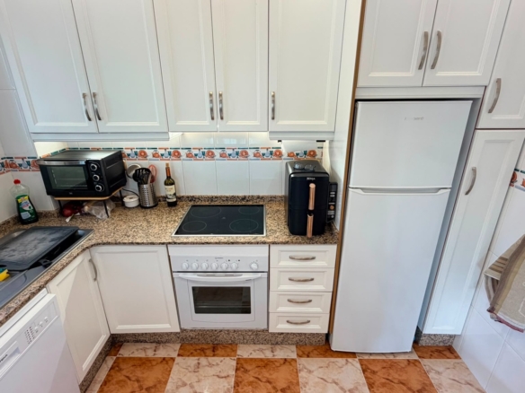 Semi Detached Villa in Lomas de Cabo Roig (Ref: BC-YVFRA)