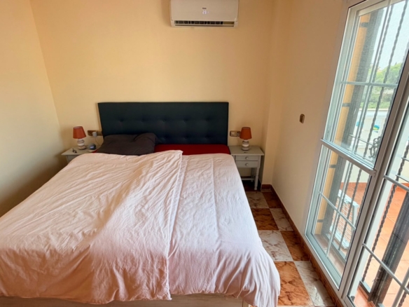 Semi Detached Villa in Lomas de Cabo Roig (Ref: BC-YVFRA)