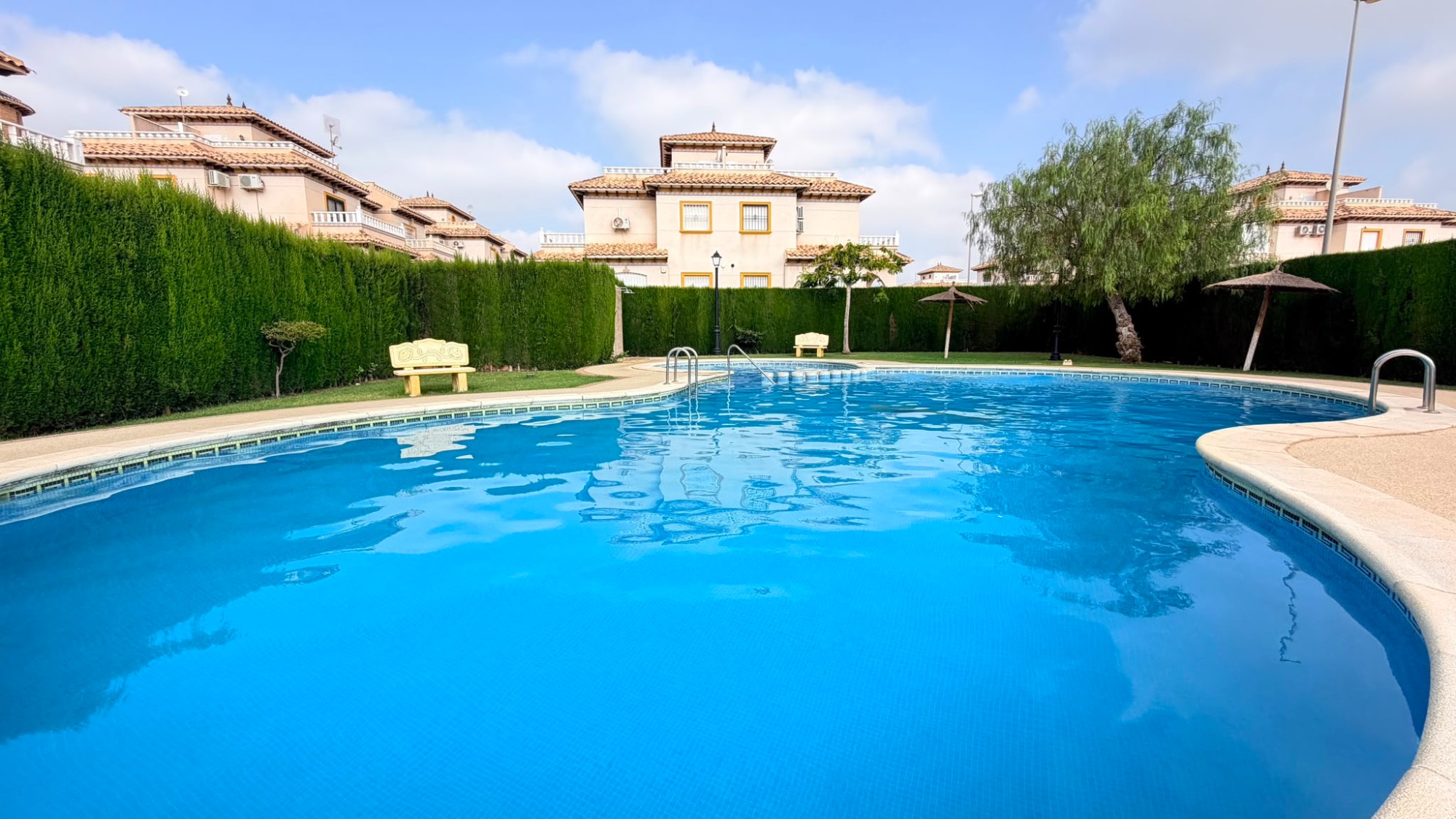 Semi Detached Villa in Lomas de Cabo Roig (Ref: BC-YVFRA)