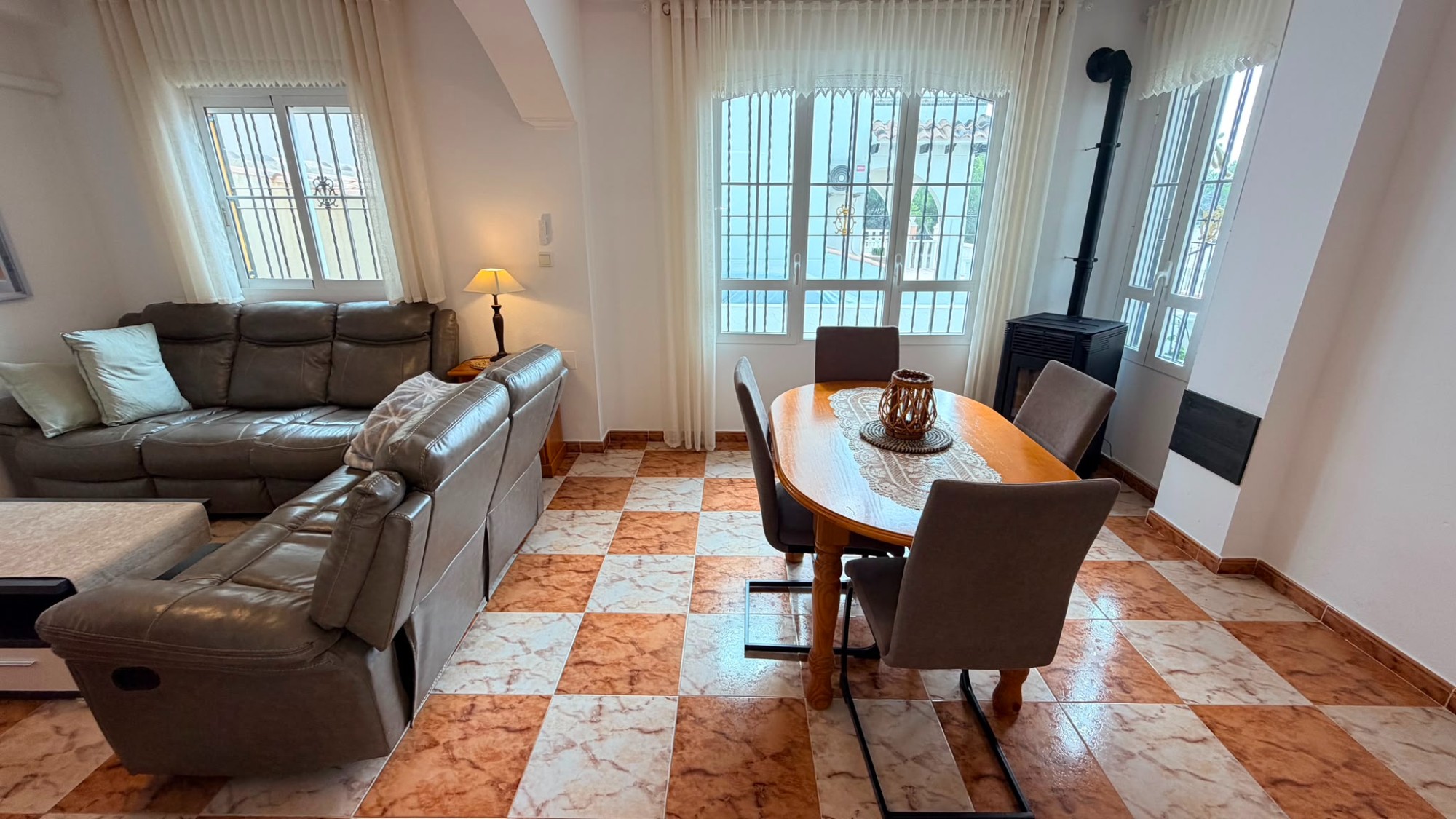 Semi Detached Villa in Lomas de Cabo Roig (Ref: BC-YVFRA)