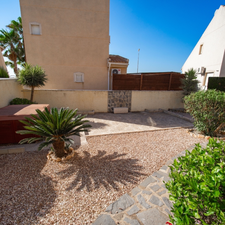Detached Villa in Ciudad Quesada (Ref: DLF143)