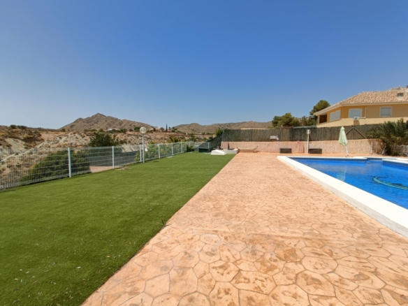 Villa in Abanilla (Ref: AM-SALADO)
