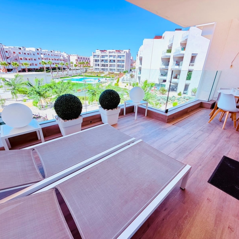 Apartment / Flat in Orihuela Costa (Ref: BC-LUJA-D)