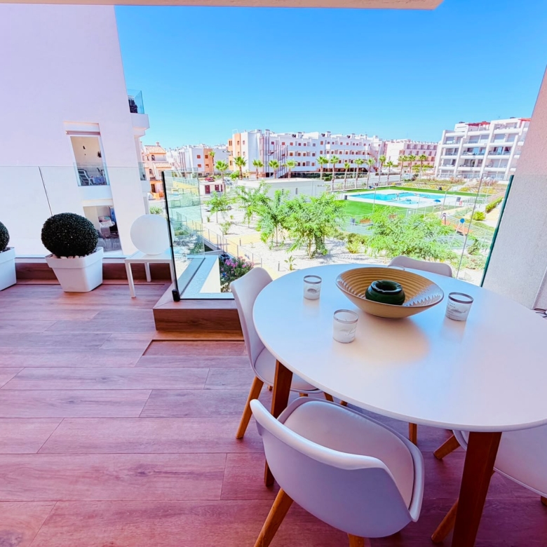 Apartment / Flat in Orihuela Costa (Ref: BC-LUJA-D)