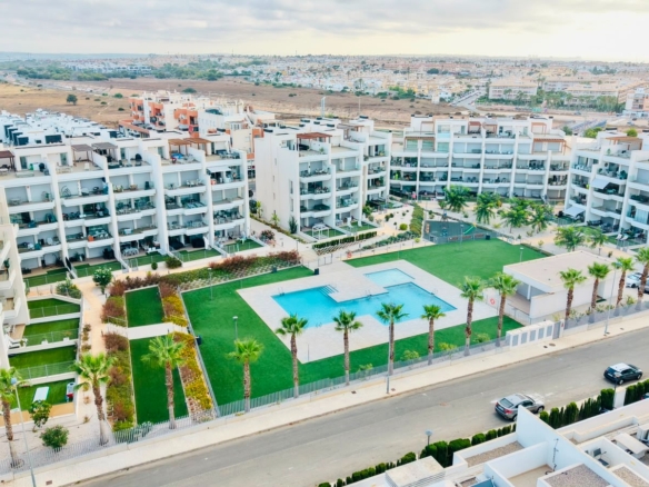 Apartment / Flat in Orihuela Costa (Ref: BC-LUJA-D)