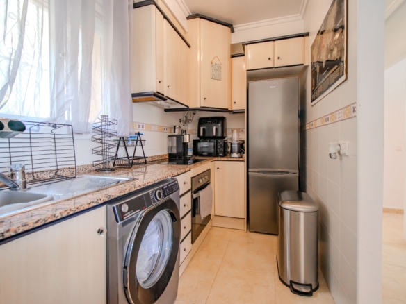 Apartment in Ciudad Quesada (Ref: DLF146)