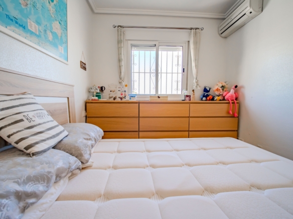 Apartment in Ciudad Quesada (Ref: DLF146)