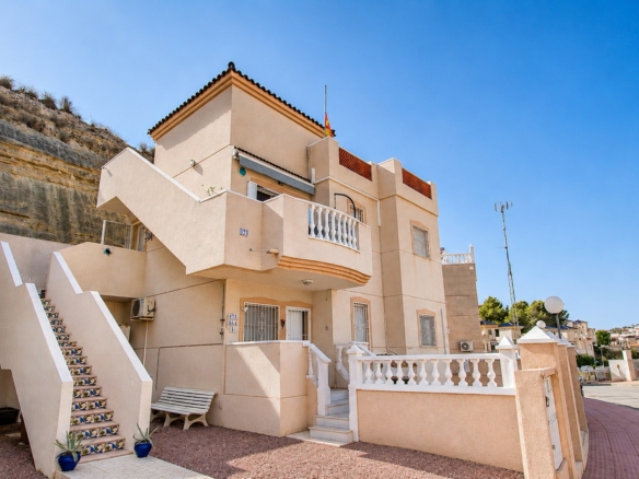 Apartment in Ciudad Quesada (Ref: DLF146)