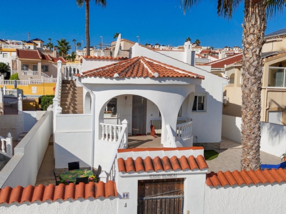 Detached Villa in Ciudad Quesada (Ref: DLF148)