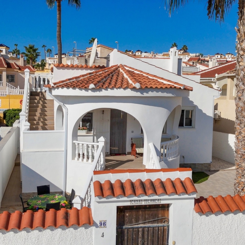 Detached Villa in Ciudad Quesada (Ref: DLF148)