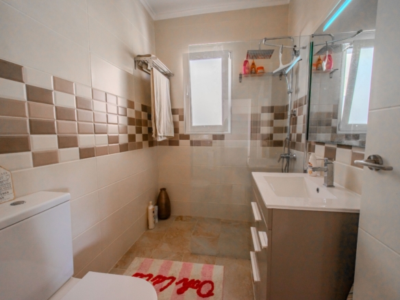 Detached Villa in Ciudad Quesada (Ref: DLF148)