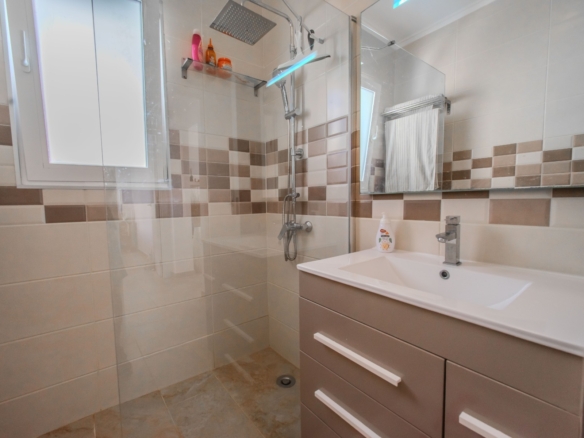 Detached Villa in Ciudad Quesada (Ref: DLF148)