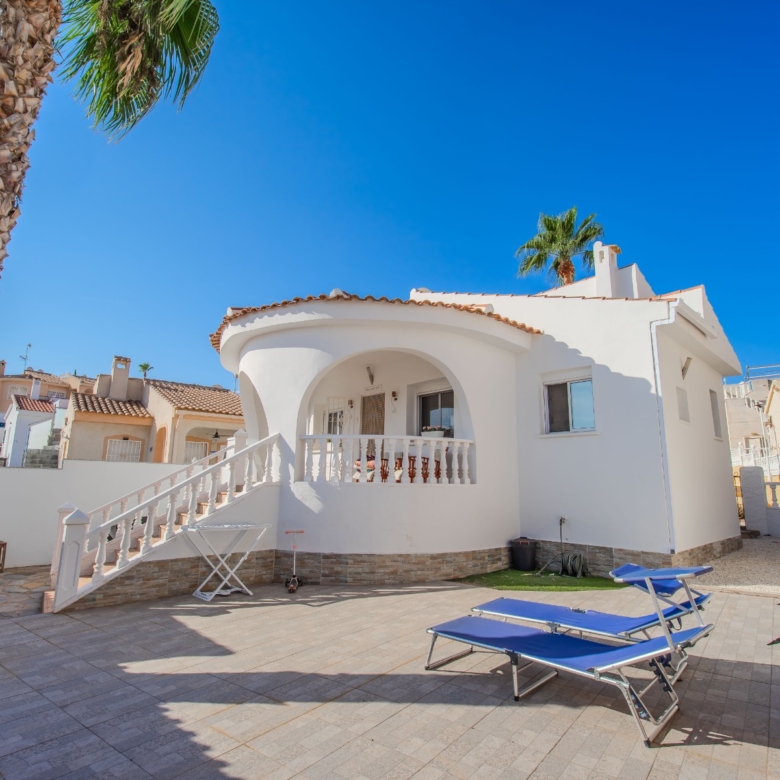 Detached Villa in Ciudad Quesada (Ref: DLF148)