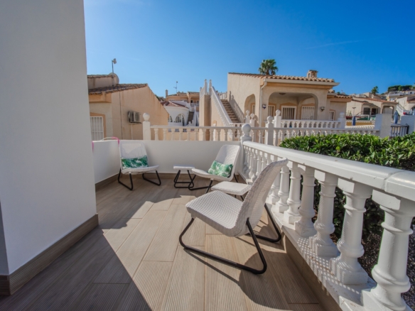 Detached Villa in Ciudad Quesada (Ref: DLF148)