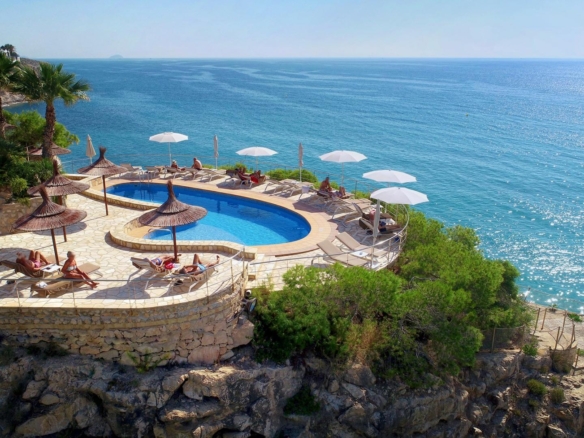 Hotel in Villajoyosa (Ref: DOSI-707)