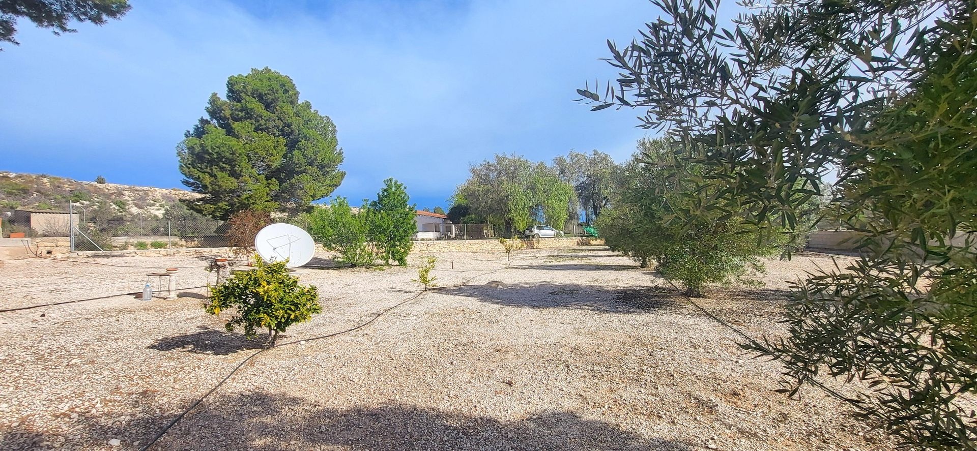 Country house in Monóvar (Ref: 2496)
