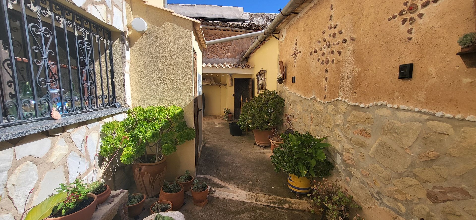 Country house in La Romaneta (Ref: 2447)