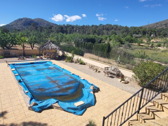 Country house in La Romaneta (Ref: 2447)