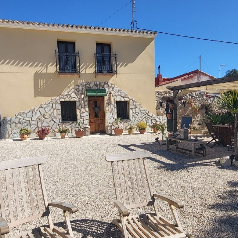 Country house in La Romaneta (Ref: 2447)