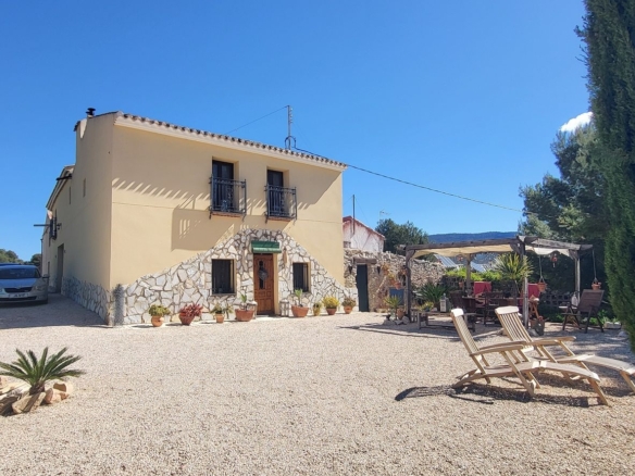 Country house in La Romaneta (Ref: 2447)