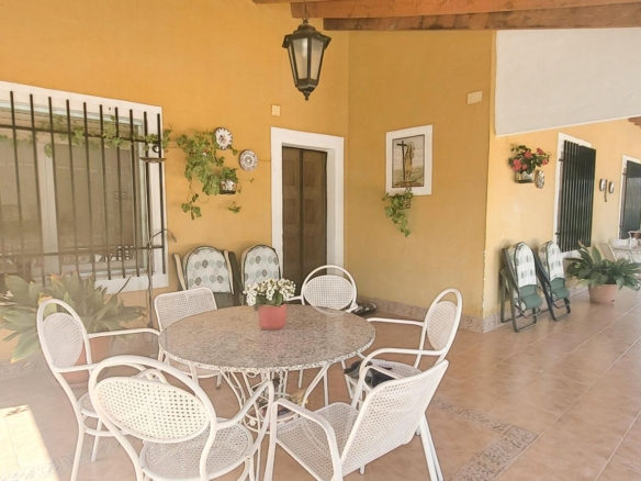 Villa in Novelda (Ref: 2503)