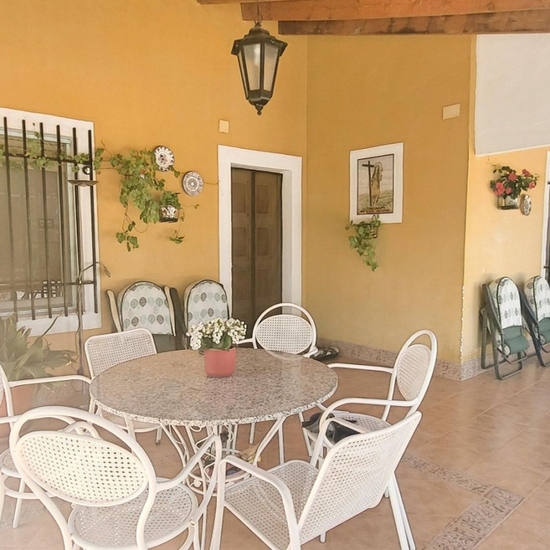 Villa in Novelda (Ref: 2503)