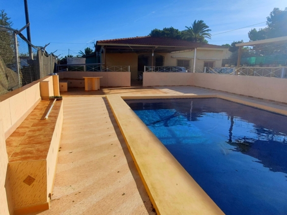 Villa in Aspe (Ref: 2493)