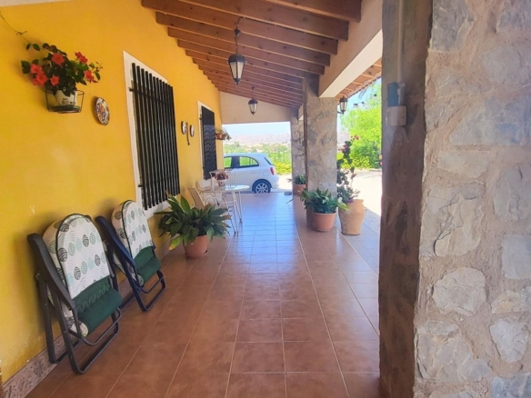 Villa in Novelda (Ref: 2503)