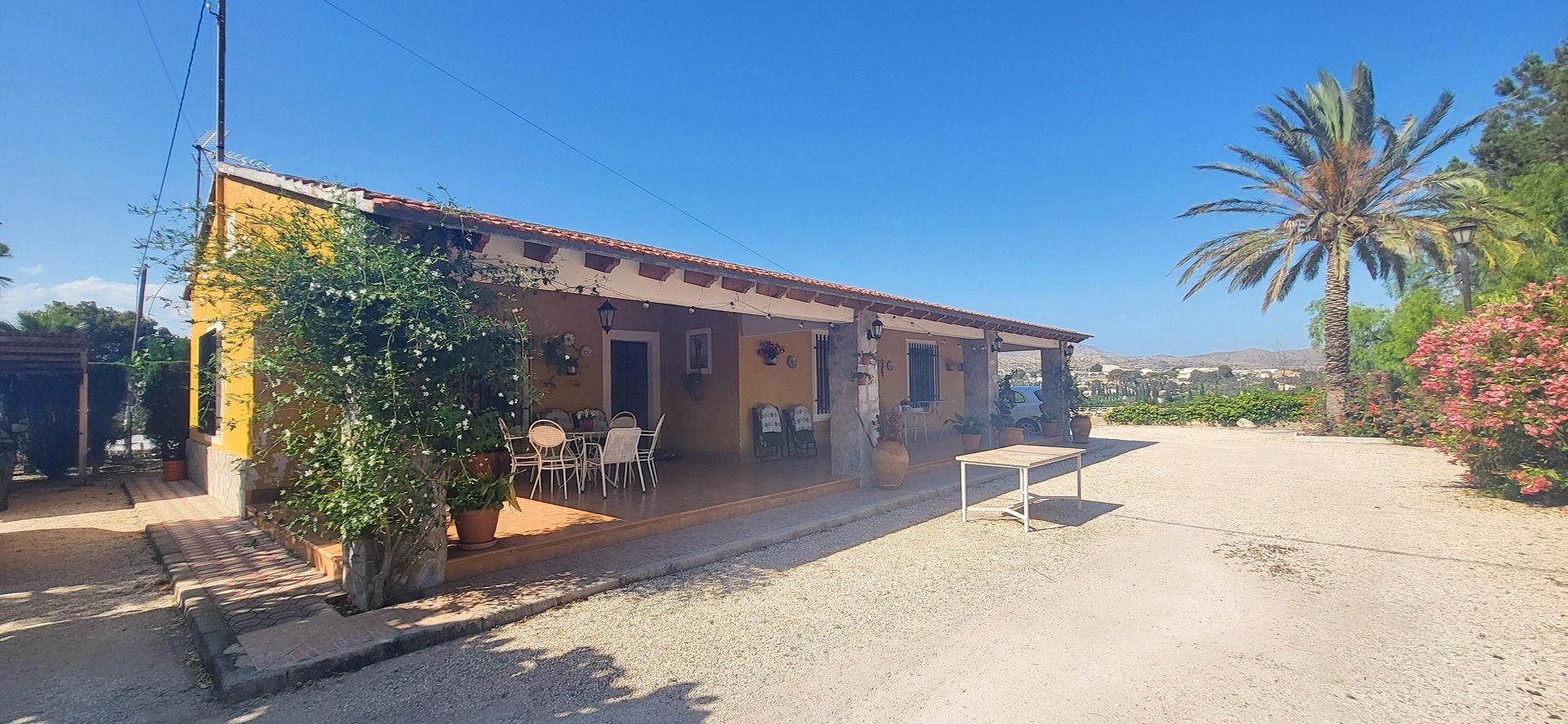 Villa in Novelda (Ref: 2503)