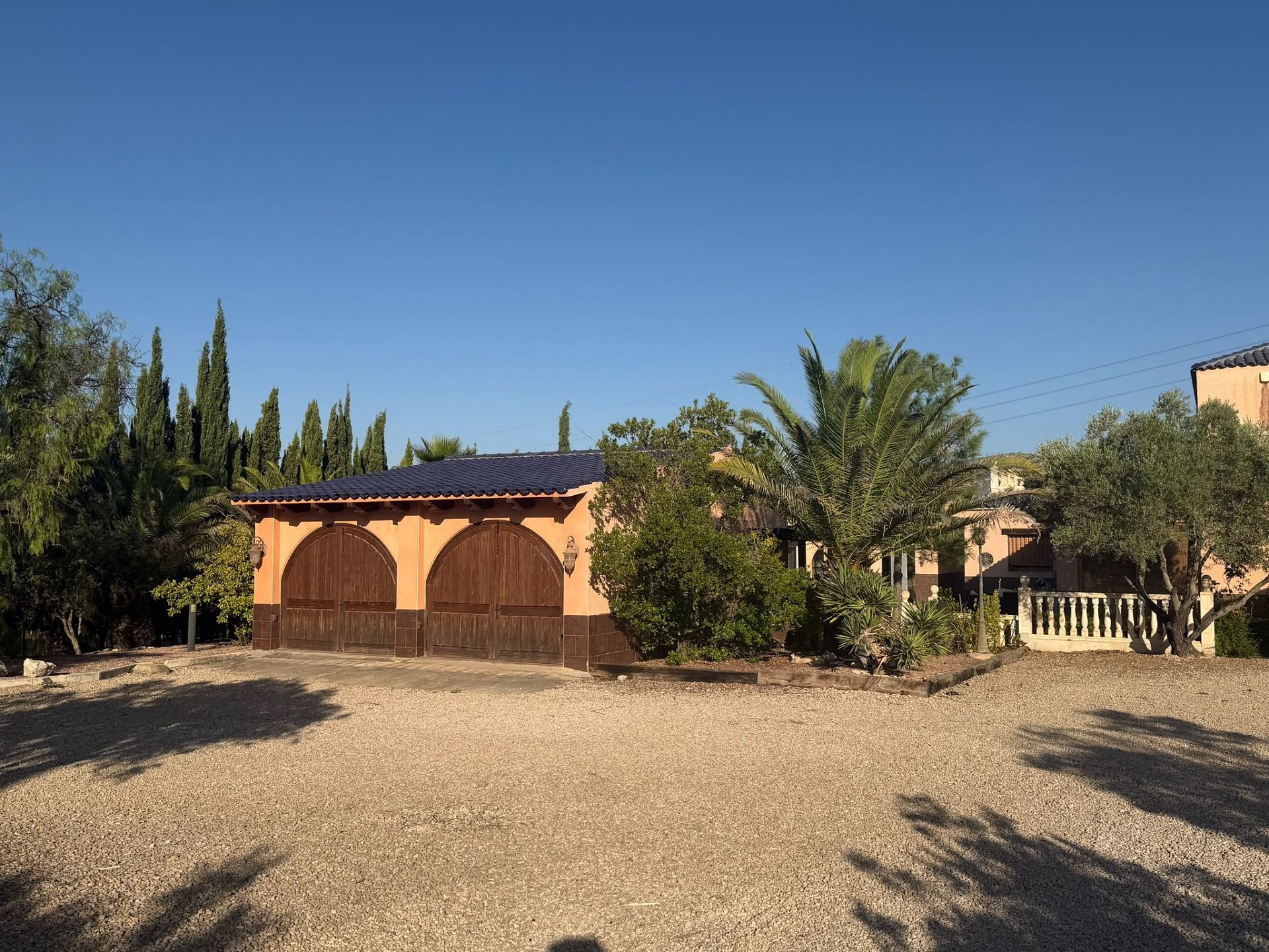 Country House in Pinoso (Ref: DOSI-3679)